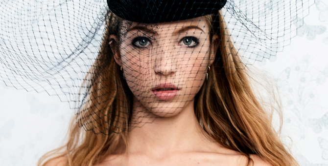 Дочь Кейт Мосс впервые снялась для обложки журнала