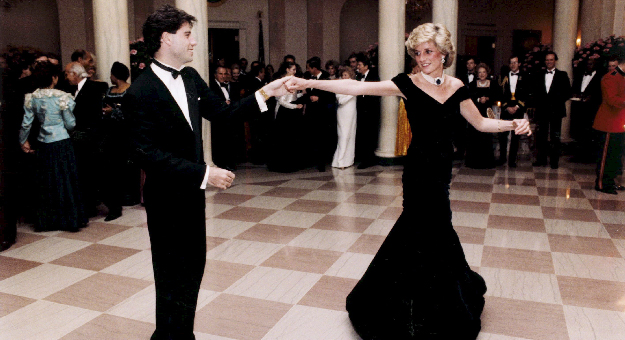 Ранее не выставлявшиеся наряды принцессы Дианы покажут публике