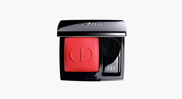 Dior Beauty создал стойкие, как помада, румяна