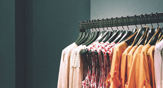 Почему мы продолжаем покупать ненужные вещи