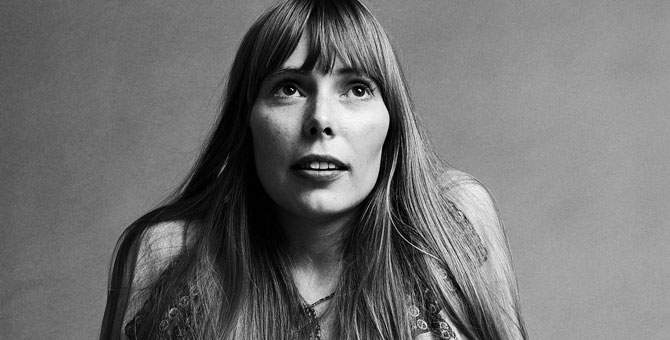 Джони Митчелл выпускает книгу со своими акварелями и рукописными текстами