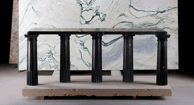 Как выглядит коллекция мраморных скульптур от Карла Лагерфельда