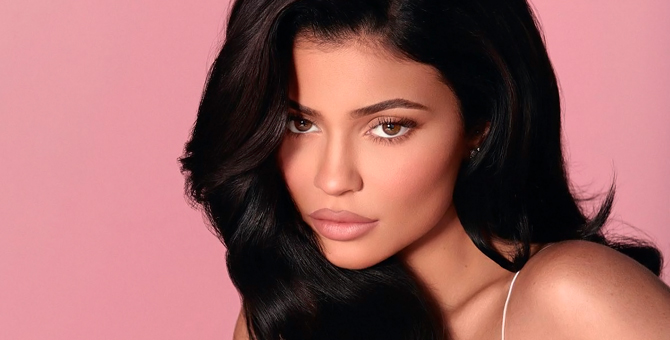 Кайли Дженнер стала самым молодым миллиардером в истории