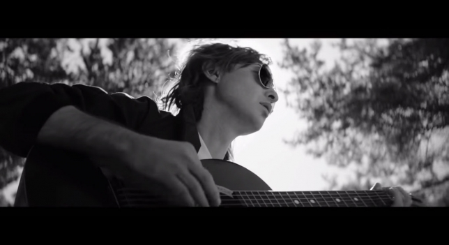 В Сети появился фрагмент фильма Кирилла Серебренникова «Лето»