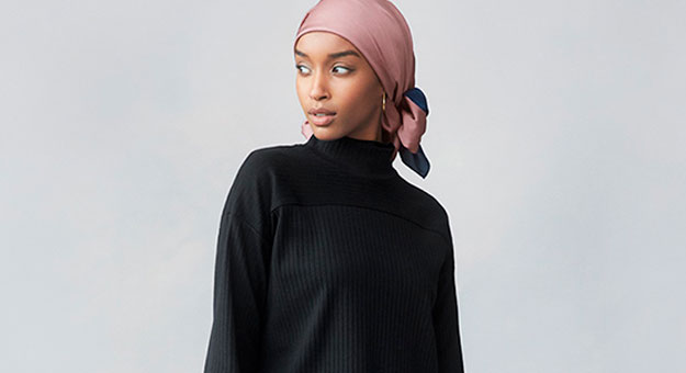 Хана Таджима сделала коллекцию сдержанной одежды для Uniqlo