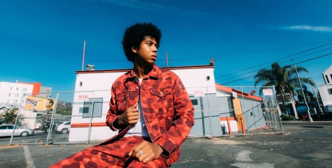 В «Цветном» появится лимитированная коллекция Levi’s x Bathing Ape