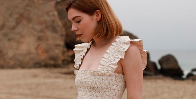 Платье-ночнушка стало новым хитом пандемии