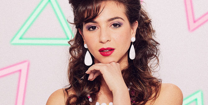 «Очень странные дела» выпустили набор для создания причесок в стиле 80-х