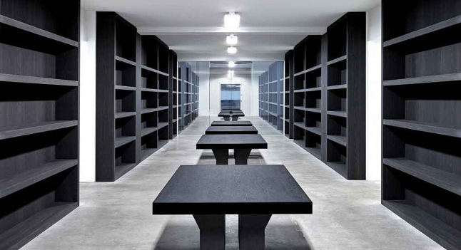 Как выглядит штаб-квартира Yeezy