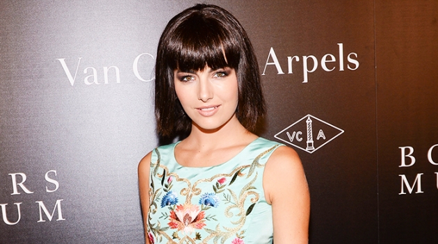 Голосуем: новый образ Камиллы Белль