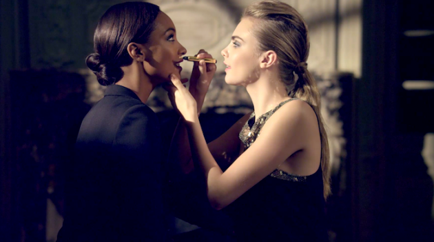 Ролик в поддержку YSL Touche Éclat c Карой Делевинь и Джордан Данн