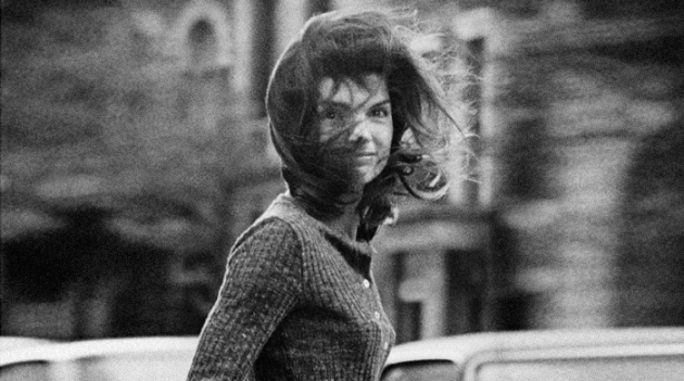 Книга с фотографиями Жаклин Кеннеди