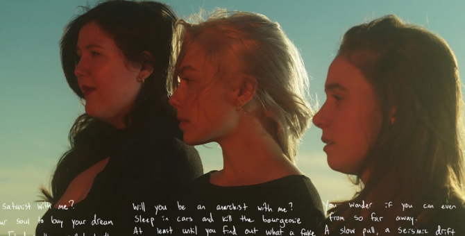 Кристен Стюарт срежиссировала короткометражный фильм для группы Boygenius