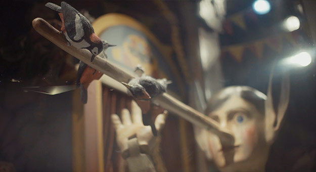 Сказки народов мира в рождественских витринах ЦУМа