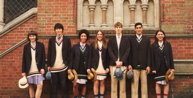 Джонатан Андерсон выпустил новую коллаборацию с Uniqlo