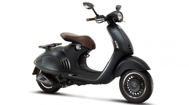 Emporio Armani и Vespa объединились для создания ретроскутера