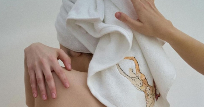 Как создаются эстетичные полотенца в коллаборации с художниками: история бренда Telo