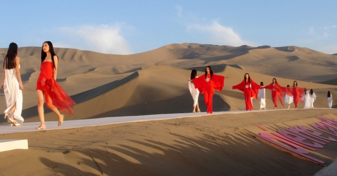 Френч Мао Цзэдуна, влияние Пьера Кардена и традиции: что нужно знать об истории китайской моды