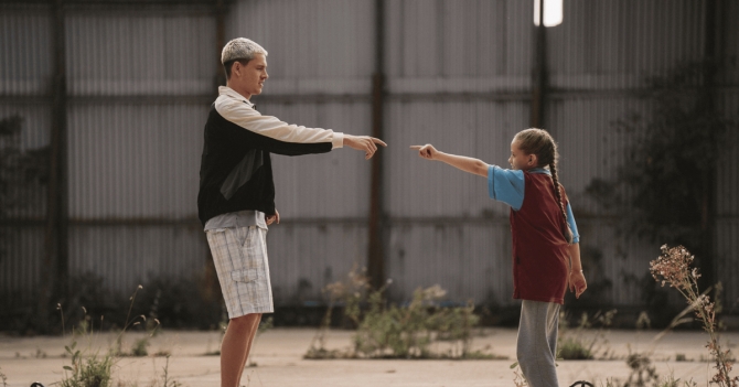 «Задира»: 5 причин посмотреть комедийную драму с Харрисом Дикинсоном в главной роли