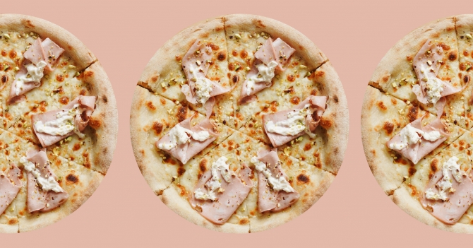 Новости ресторанов: панеттоне, хинкали с тыквой и пицца-сэндвич