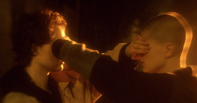 «Яблоки», «Конец фильма», «Чистый лист»: 7 лучших кинокартин фестиваля «Короче». Выбор BURO.