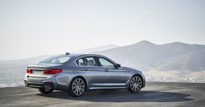 Как BMW 5 серии стал самым успешным седаном бизнес-класса