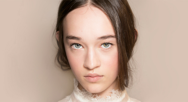 10 салонов красоты, в которых лучше всего работают с бровями