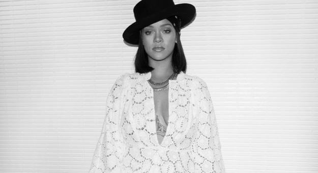 LVMH Prize 2017: Фиби Файло, Николя Гескьер и Мирослава Дума