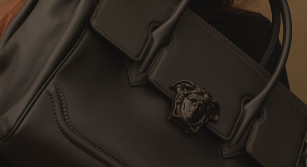 Сумка Versace — выбор Buro 24/7