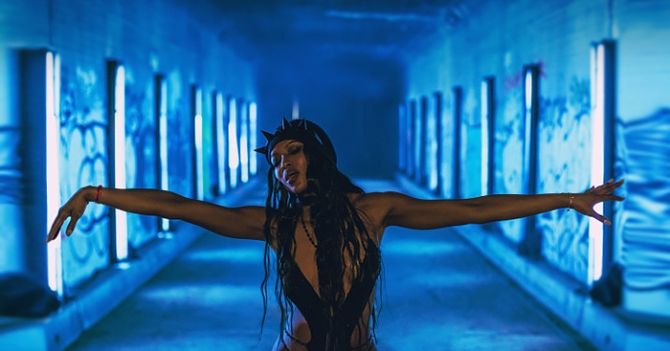 Наоми Кэмпбелл в новом видео ANOHNI