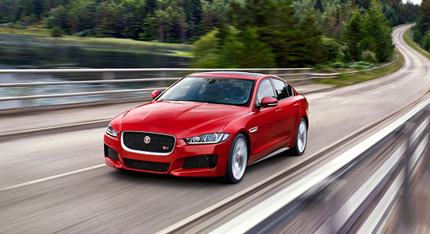 Почему Jaguar XE называют суперкаром