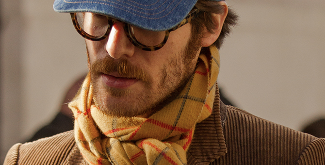 Как носить вельветовые костюмы и куртки: учимся у героев стритстайла