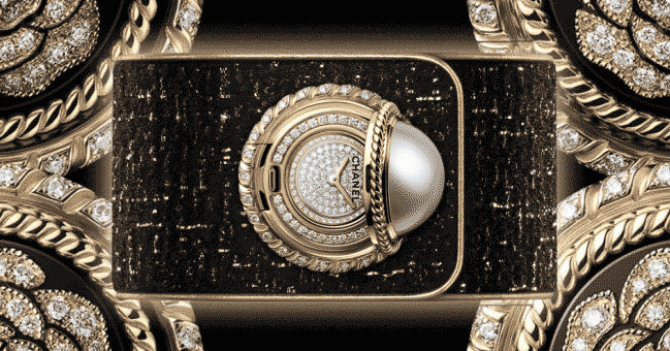 Твид, пуговица и сама Габриэль Шанель в новой часовой коллекции Chanel Mademoiselle Privé Bouton