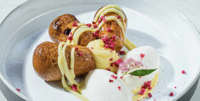 «В ресторанном бизнесе есть такой особенный ингредиент — эмоции». Шеф-повар Виктор Белей — о русской кухне в Uhvat