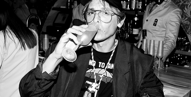 Московская ночь: репортаж BURO. с первого дня работы баров после карантина