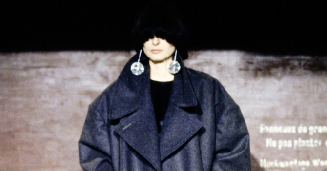 Этой знаменательной коллекции Мартина Маржелы 20 лет — она повлияла на то, как мы одеваемся сегодня