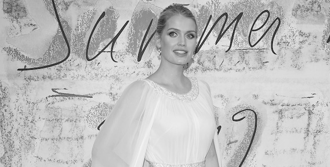 Гости Serpentine Summer Party в Лондоне