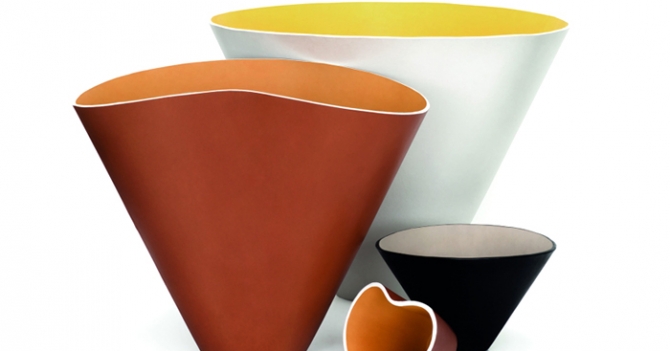 Объект желания: кожаная посуда от Loewe