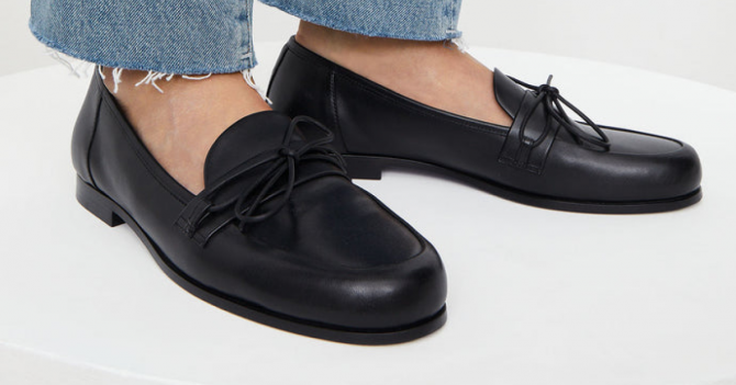 Старые добрые лоферы для новых маршрутов. 10 пар к весенним прогулкам