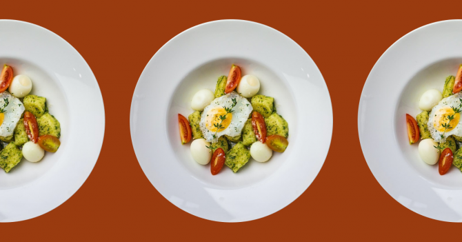 Новости ресторанов: весенние завтраки и comfort food по-кавказски