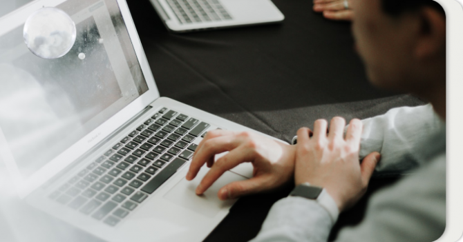 Как освоить новую профессию? Разбираем риски и возможности вместе с экспертом