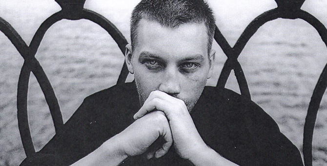 Александр Кузнецов: «Отстаивать свои взгляды на жизнь можно только творчеством»