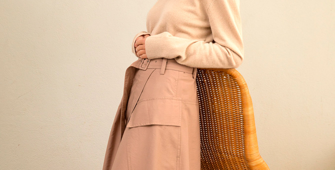 Что купить: миди-юбка — кожаная, из хлопка или струящейся ткани