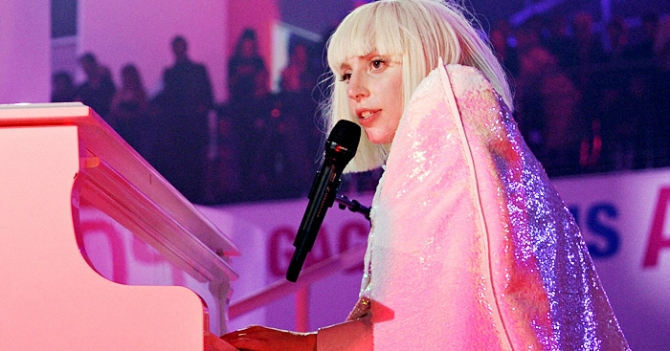 Эксклюзив Buro 24/7: видеоотчет с вечера artRave Леди Гага