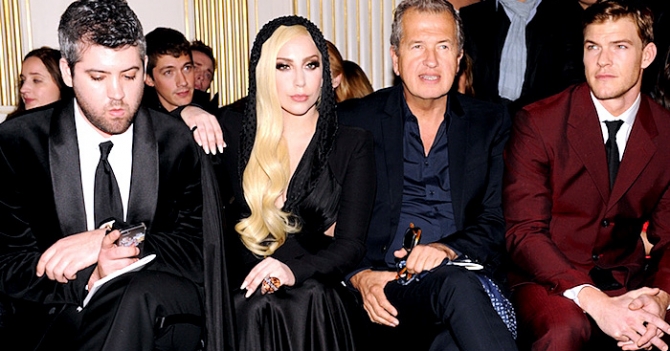 Неделя высокой моды в Париже: гости показа Atelier Versace