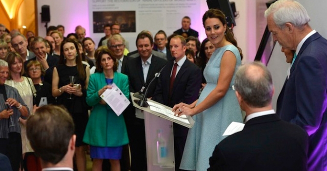 Кейт Миддлтон на благотворительном аукционе