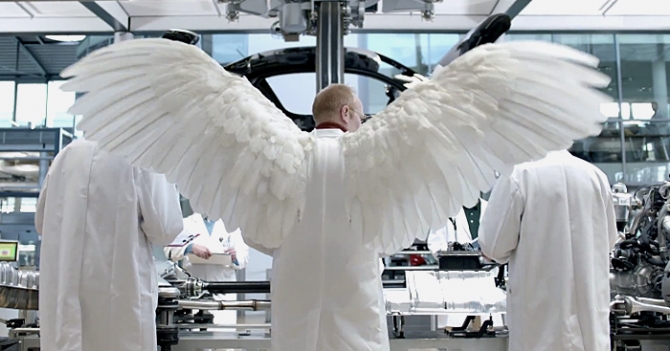 Лучшие автомобильные ролики января