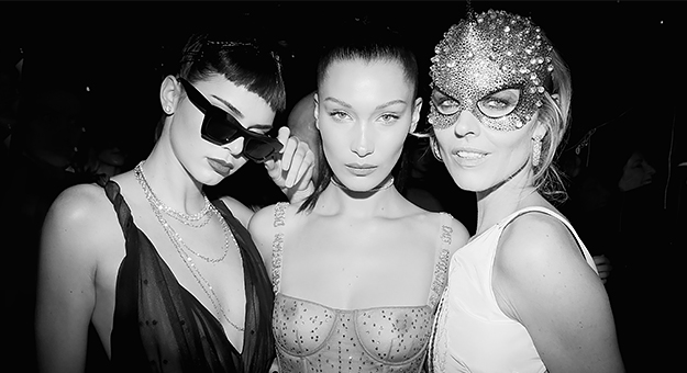 Гости Bal Masque от Christian Dior