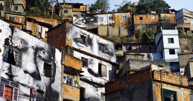 Выставка недели: JR в галерее на Солянке