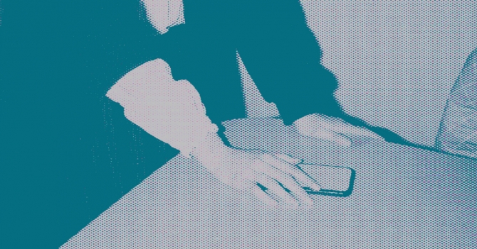 Как снизить тревожность и провести цифровой детокс на майских праздниках? Отвечает эксперт